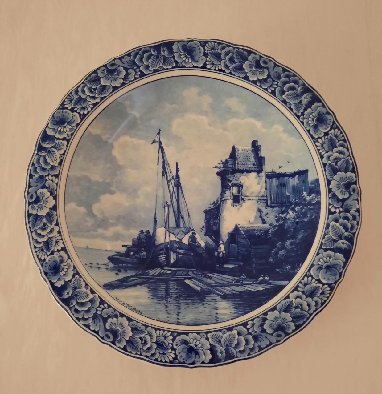 Delfts Blauw handwerk / borden. Certificaat echtheid ! 15O Euro per stuk.