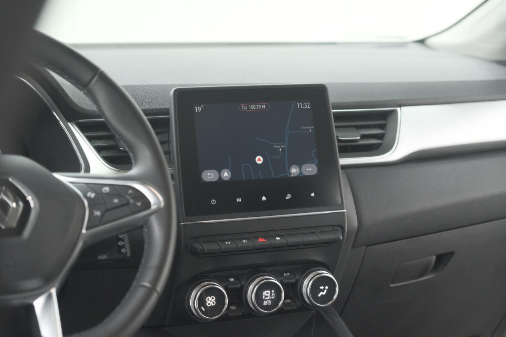 Renault Captur 1.6 e-tech plug-in hybrid 160 intens | parkeersensoren | app