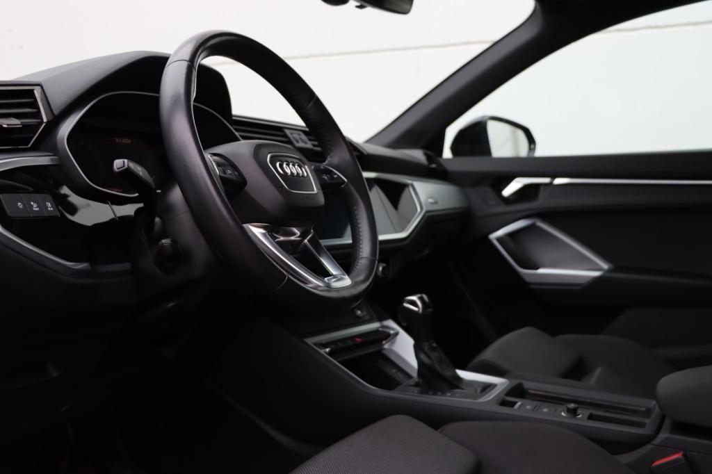 Audi Q3 sportback 35 tfsi pro line business 150pk s tronic