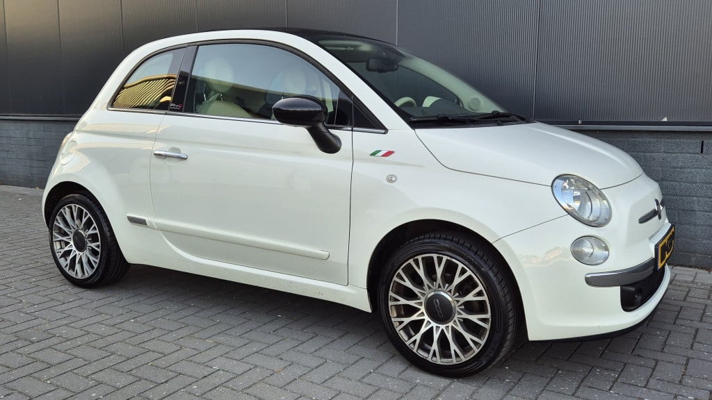 Fiat 500 C 1.2 lounge *cabrio*airco*parkeersensoren*lmv*ecc*