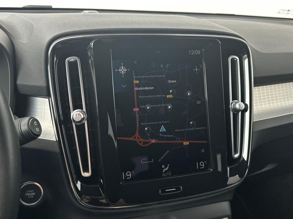 Volvo XC40 t2 129pk aut8 business pro| adap.cruise| trekhaak| camera| clima