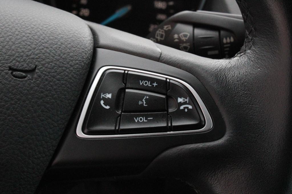 Ford C-max 1.0 titanium