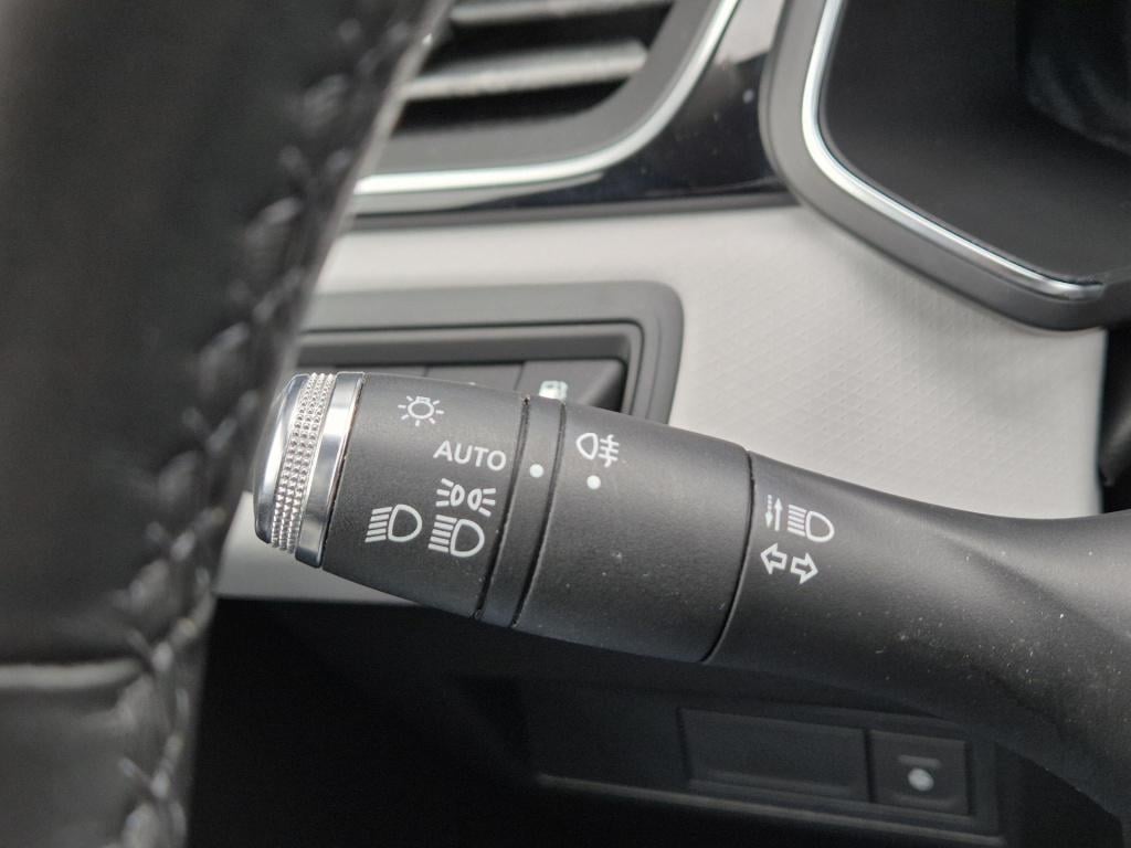 Renault Captur 1.6 e-tech plug-in hybrid 160 edition one trekhaak, camera, 