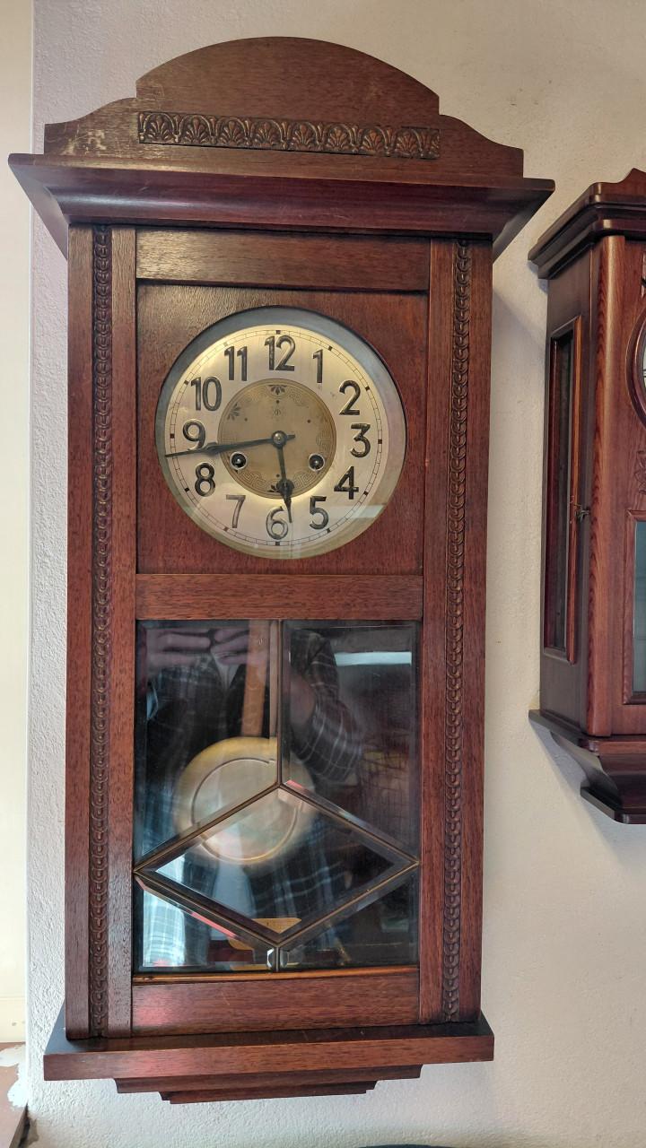 Junghans wandklok met slinger