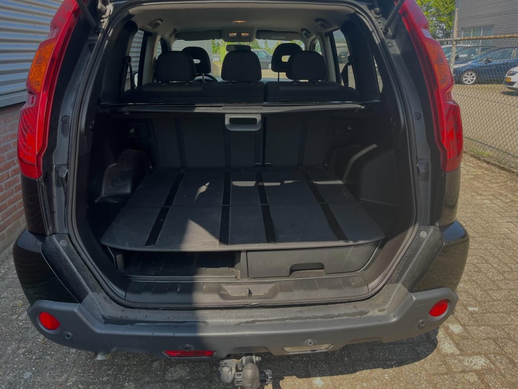Nissan X-Trail 2.0 xe 4wd