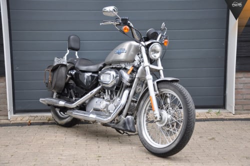 Harley-Davidson XL 883 Low / Sportster