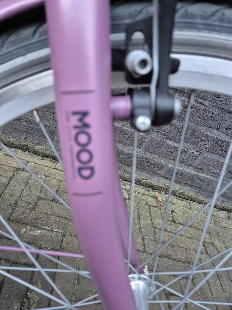 Roze Alpina Mood meisjesfiets 24 inch 3 versnellingen