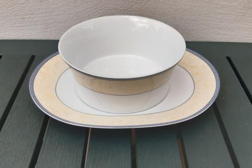 Ovale schaal + ronde kom