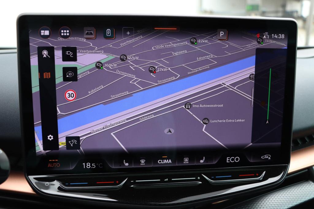 Cupra Tavascan vz adrenaline 82 kwh 340pk | soh 98,9% |