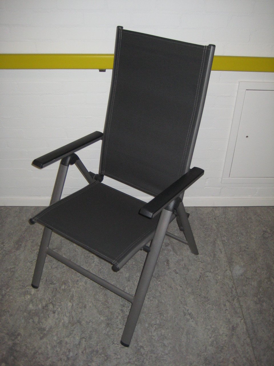 2 tuinstoelen van Livarno / inklapbaar / verstelbaar.