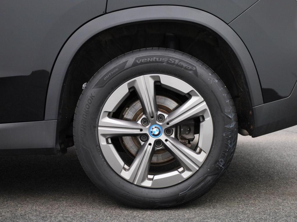 BMW X1 xdrive25e | automaat | lmv | parkeer sensoren | virtual cockpit | ca