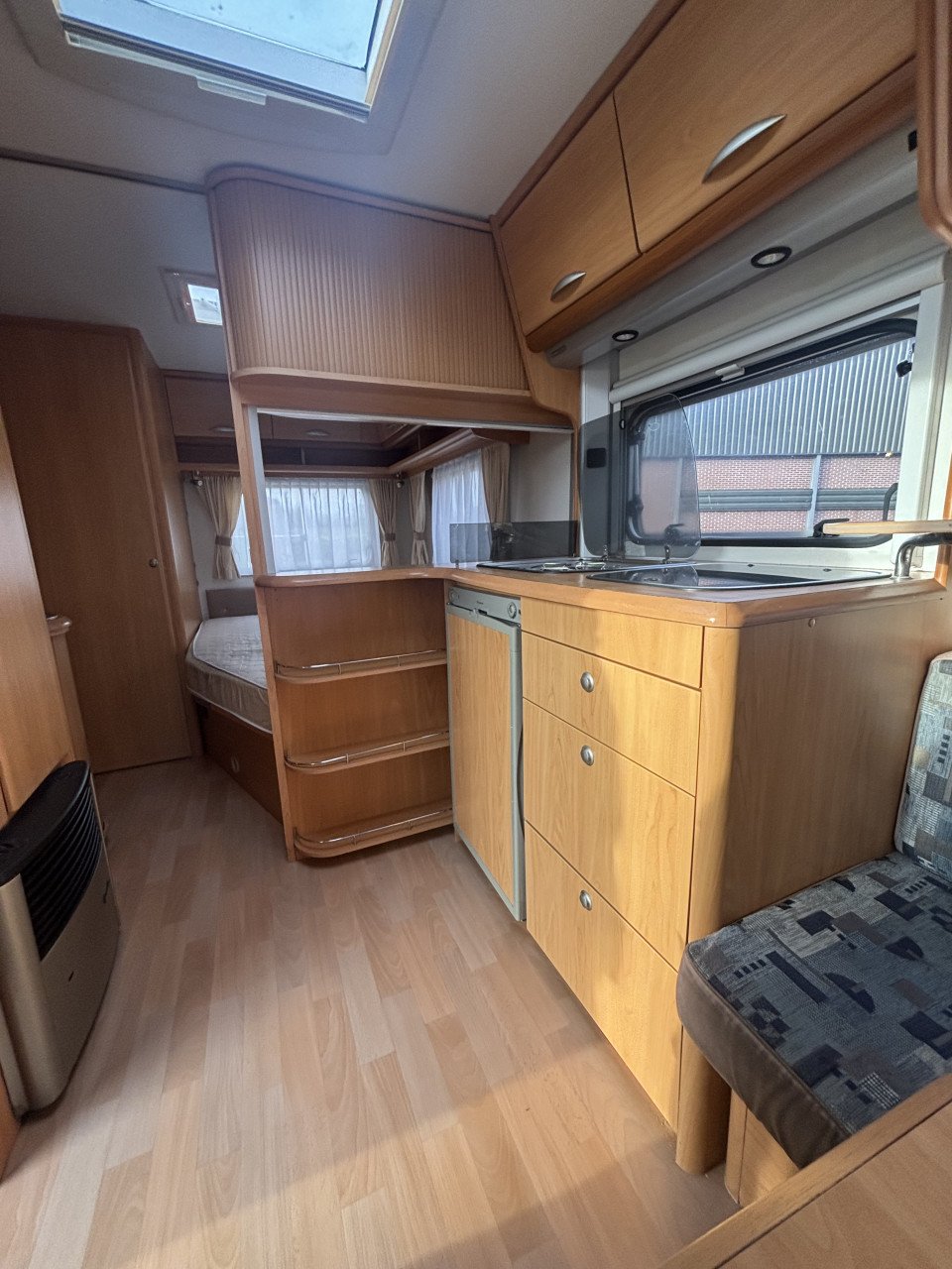 Chateau Calista 450 (Voortent + Fietsenrek)