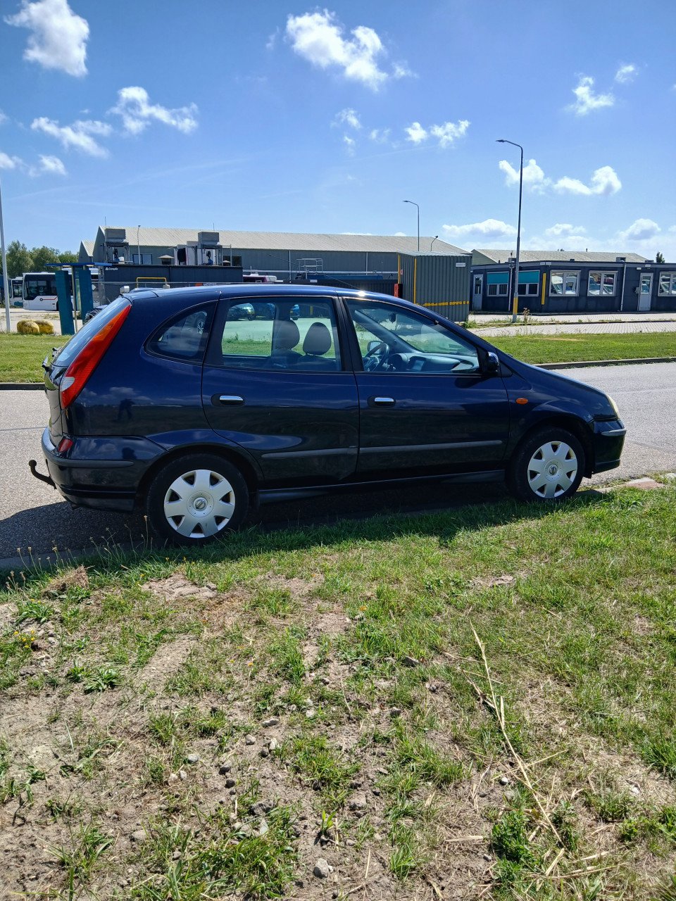 Nissan Almera Tino 1.8-2005-km.145234-Airco-stuurbekr-trekhk+ opties-1850,=