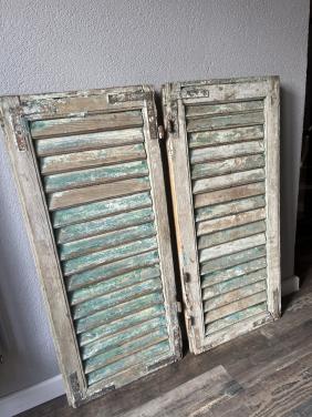 2 authentieke, oude luiken uit Egypte