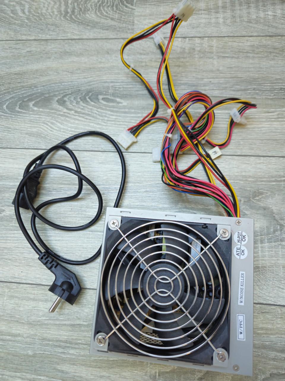 Voeding. 280 watt pfc