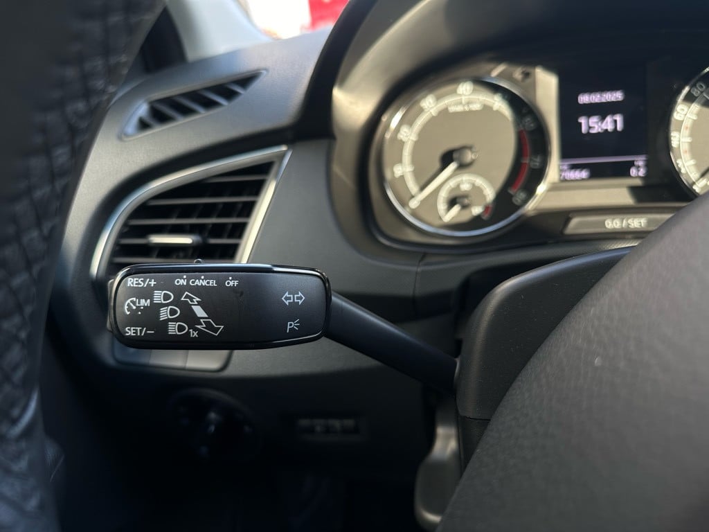 Skoda Fabia 1.0 tsi business edition