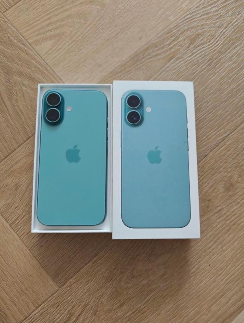 IPhone 16 | Als nieuw