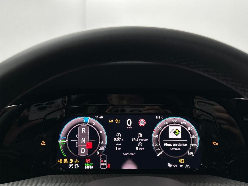 Volkswagen Golf style edition 204 pk plug in hybride