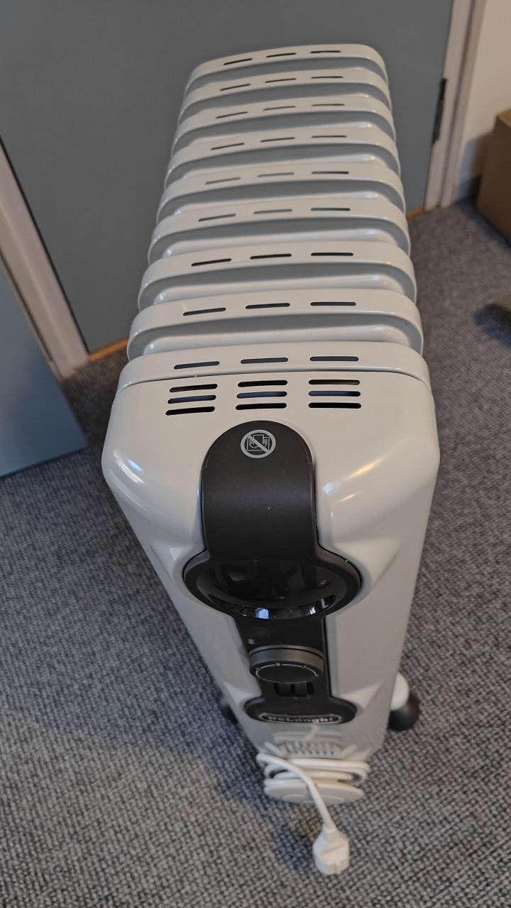 DE LONGHI TRRSE0920 Oliegevulde radiator Wit