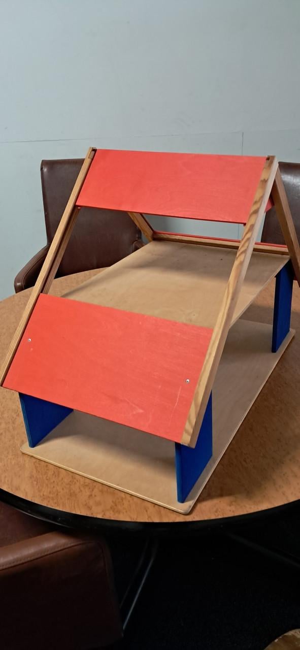 Poppenhuis, Speelhuis