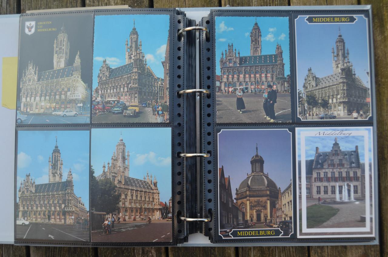 Map met 189 ansichten Middelburg na 1940 in goede staat