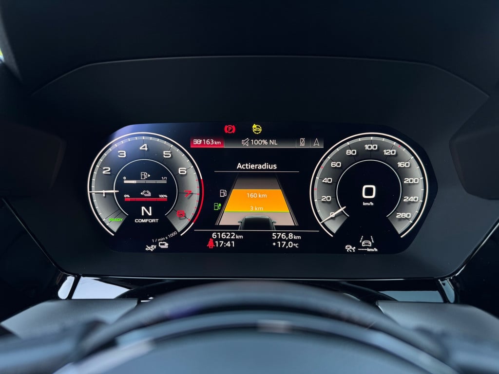 Audi A3 sportback 45 tfsi e s edition competition * panoramadak * virtual c