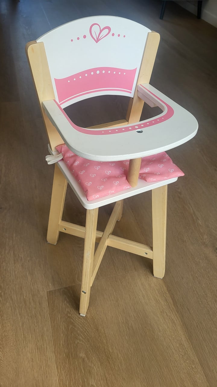 Hape poppenstoel