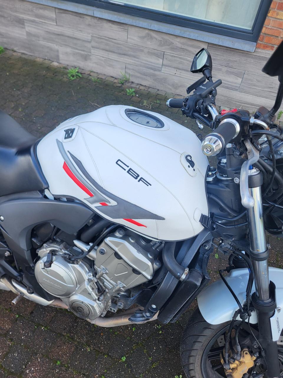 Honda cbf600n abs 2011