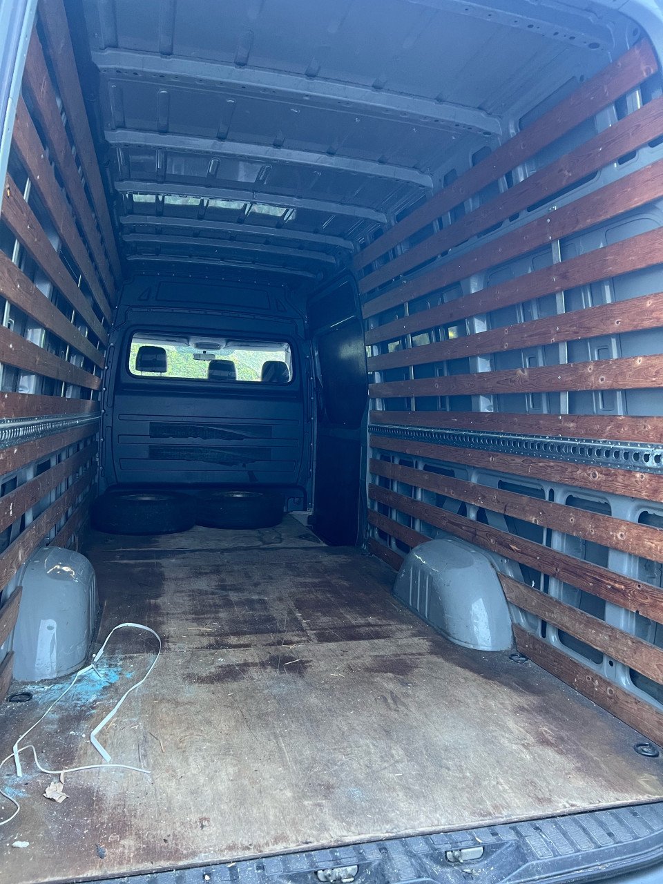Mercedes-Benz Sprinter 318 3.0V6 182.929KM