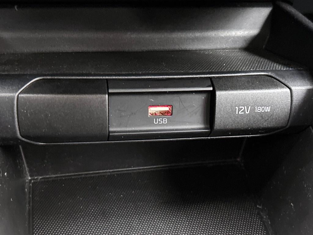 Kia Stonic 1.0 t-gdi mhev dynamicline | cruise control | camera |