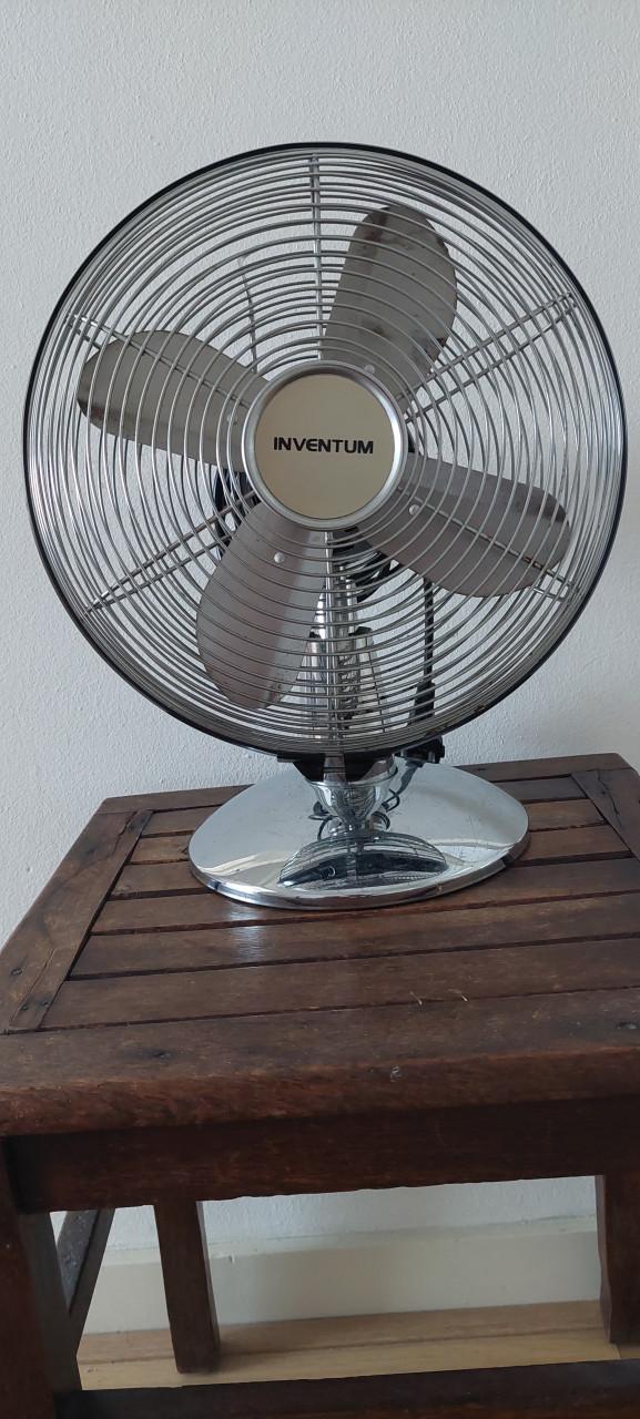 Inventum tafelventilator (verchroomd retro model)