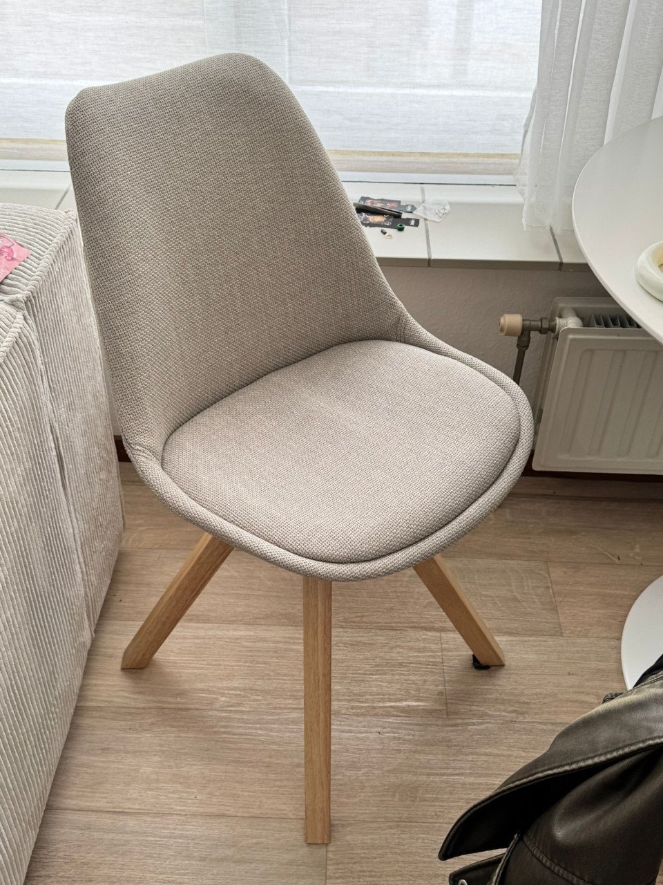 4 Eetkamer stoelen “Senja”