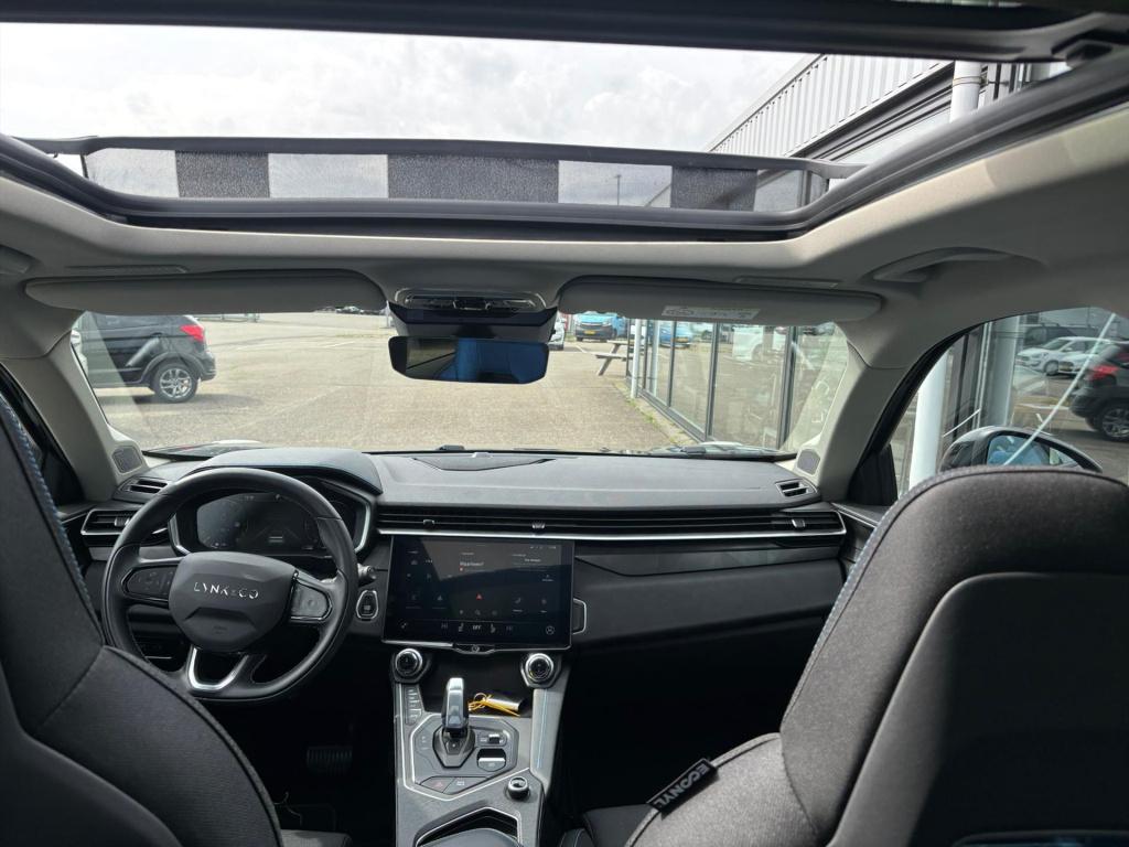 Lynk & Co 01 261pk phev 7dcth , panoramadak , adaptive cc , 360gr camera , 