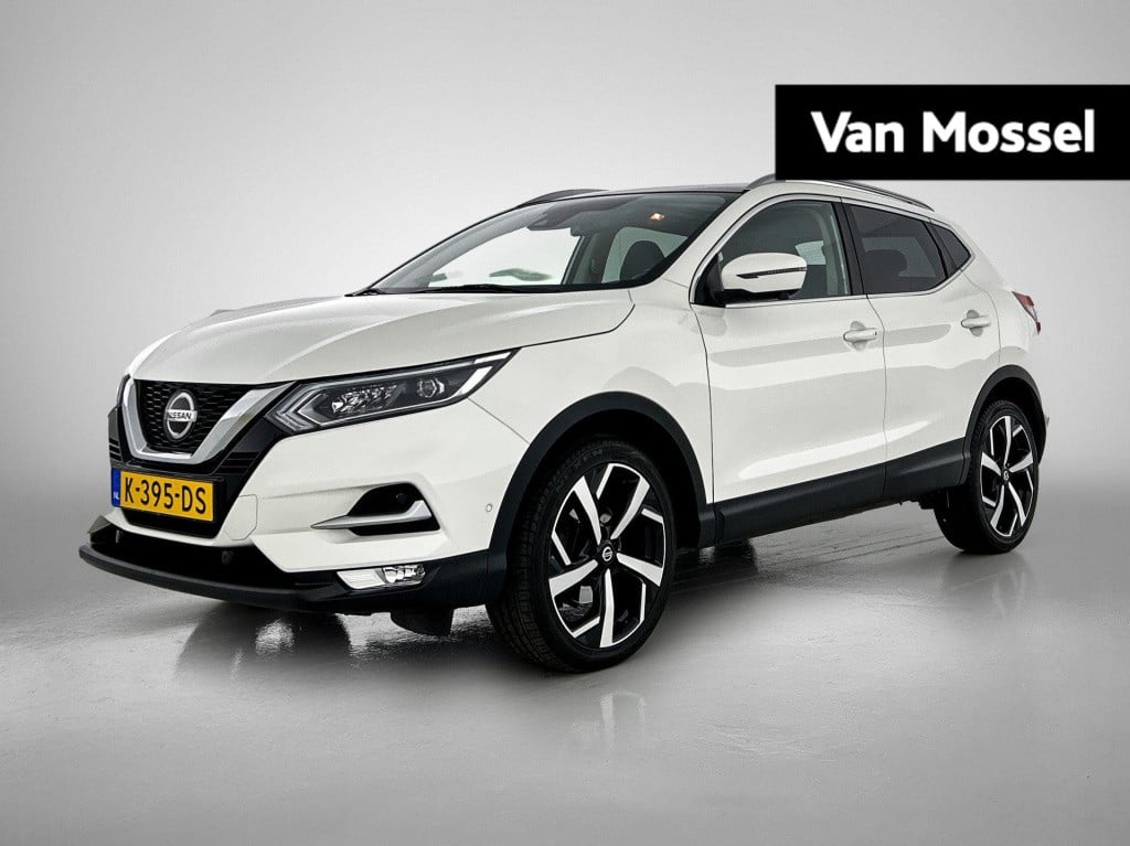 Nissan Qashqai 1.2 tekna | parkeer sensoren | lmv | panorama dak | navigati