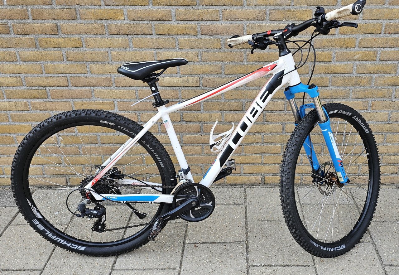 Cube aim 27,5 "