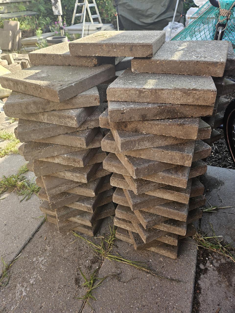 GERESERVEERD 30x30 tegels
