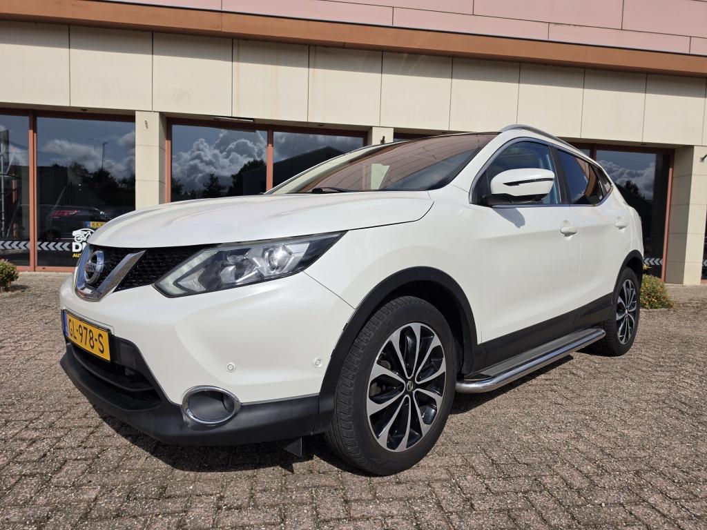 Nissan Qashqai 1.2 tekna | airco | navi | cruise | side-bars