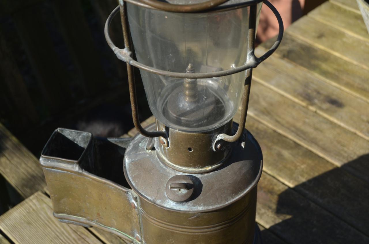 Scheepslantaarn J Tavernier Oostende 1934 - 1945