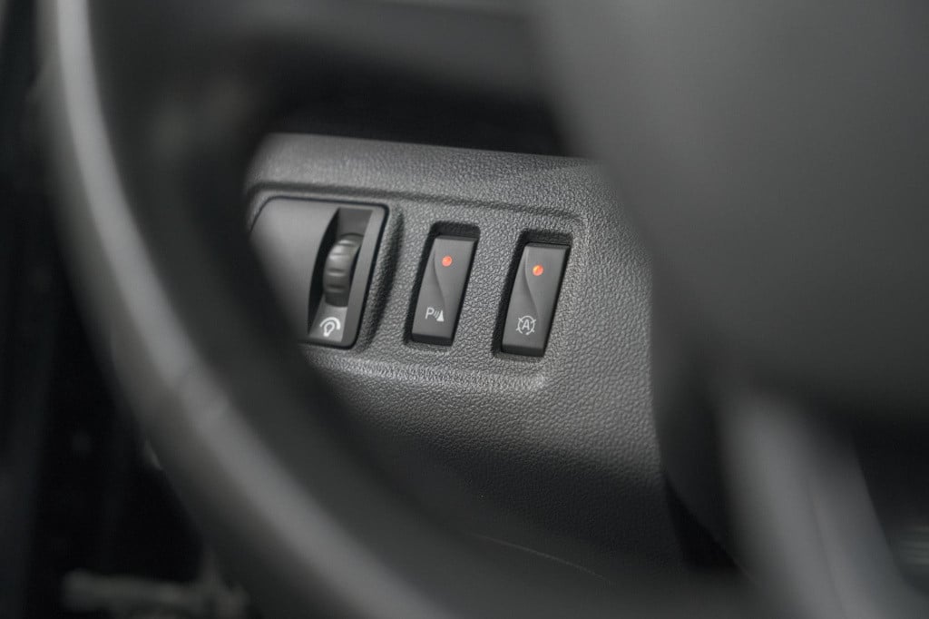 Renault Clio tce 90 intens | camera | navigatie | allseason banden | parkee