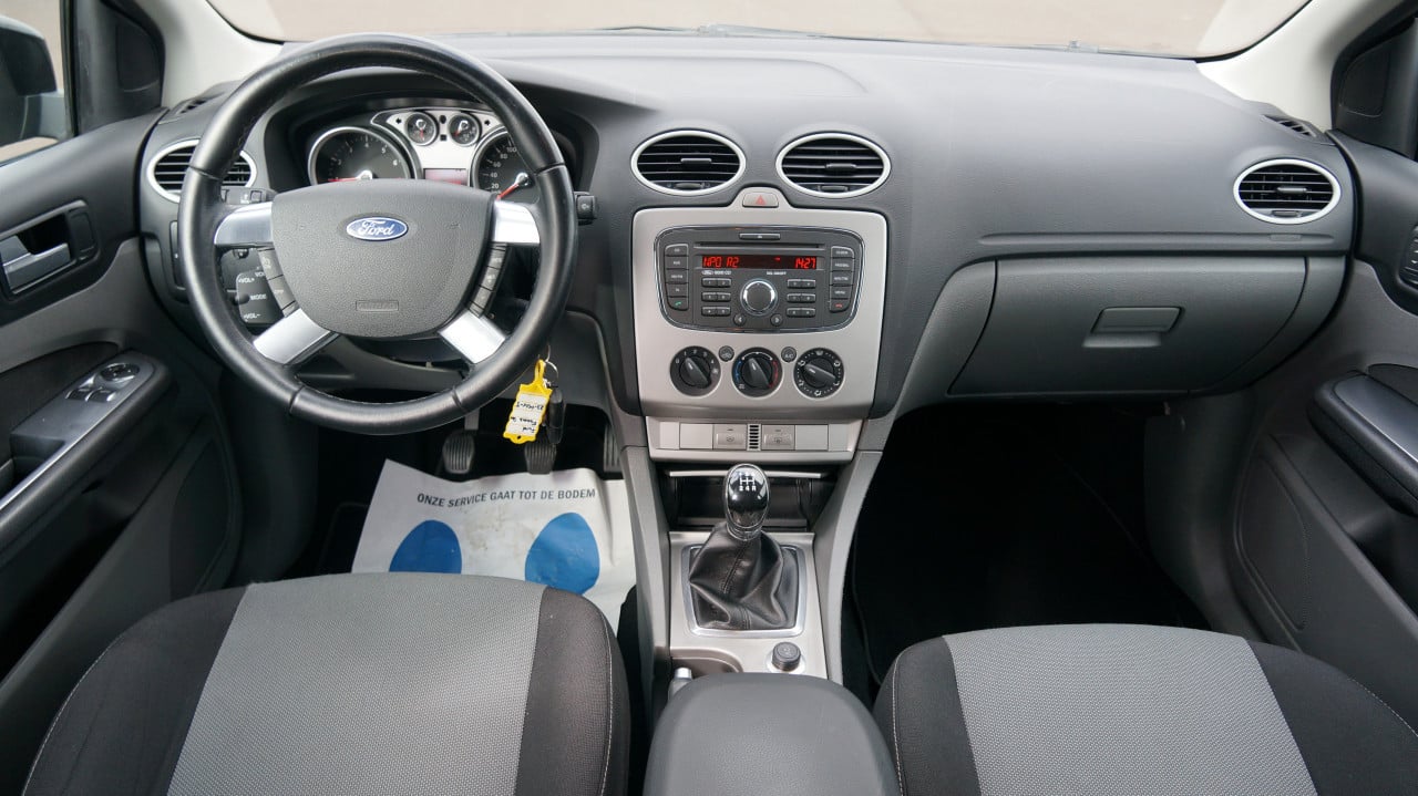 Ford FOCUS Wagon 1.6 Comfort Rijklaar