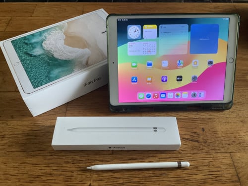 Apple iPad Pro 10,5” 512GB – met Pencil, hoes en doos
