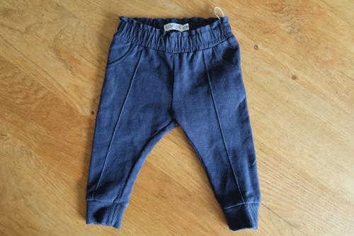 Blauw baby broekje (Dirkje) in maatje 62 voor €1,00