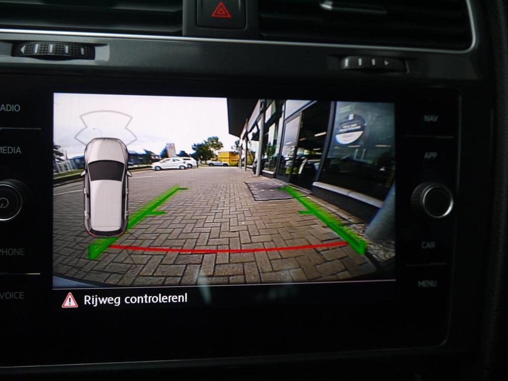 Volkswagen Golf 1.5 tsi highline|rijklaar