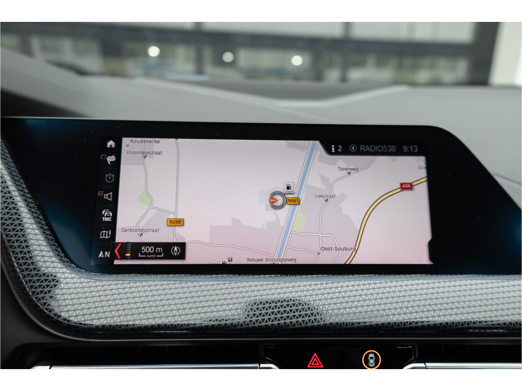 BMW 1 Serie 118i sport line business edition ✅shadowline✅nav✅getint glas