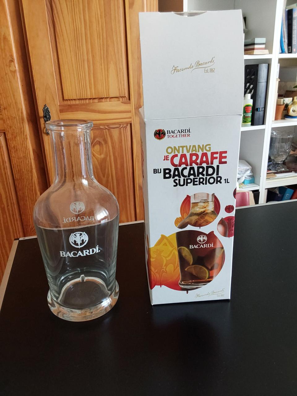 Bacardi karaf