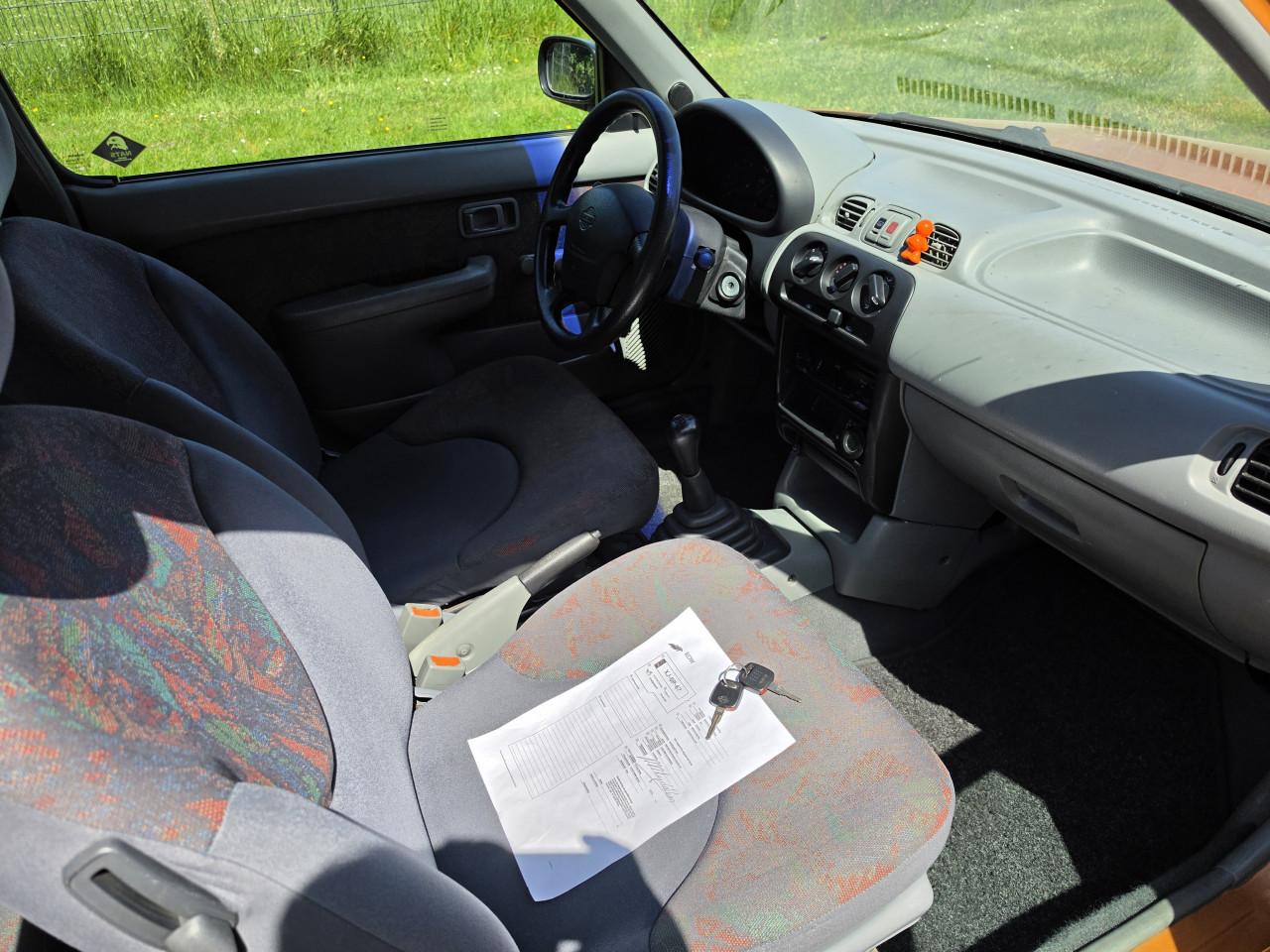 Nissan Micra 1.0 GX Met Slecht's 153693km! 1 Voljaar Apk!