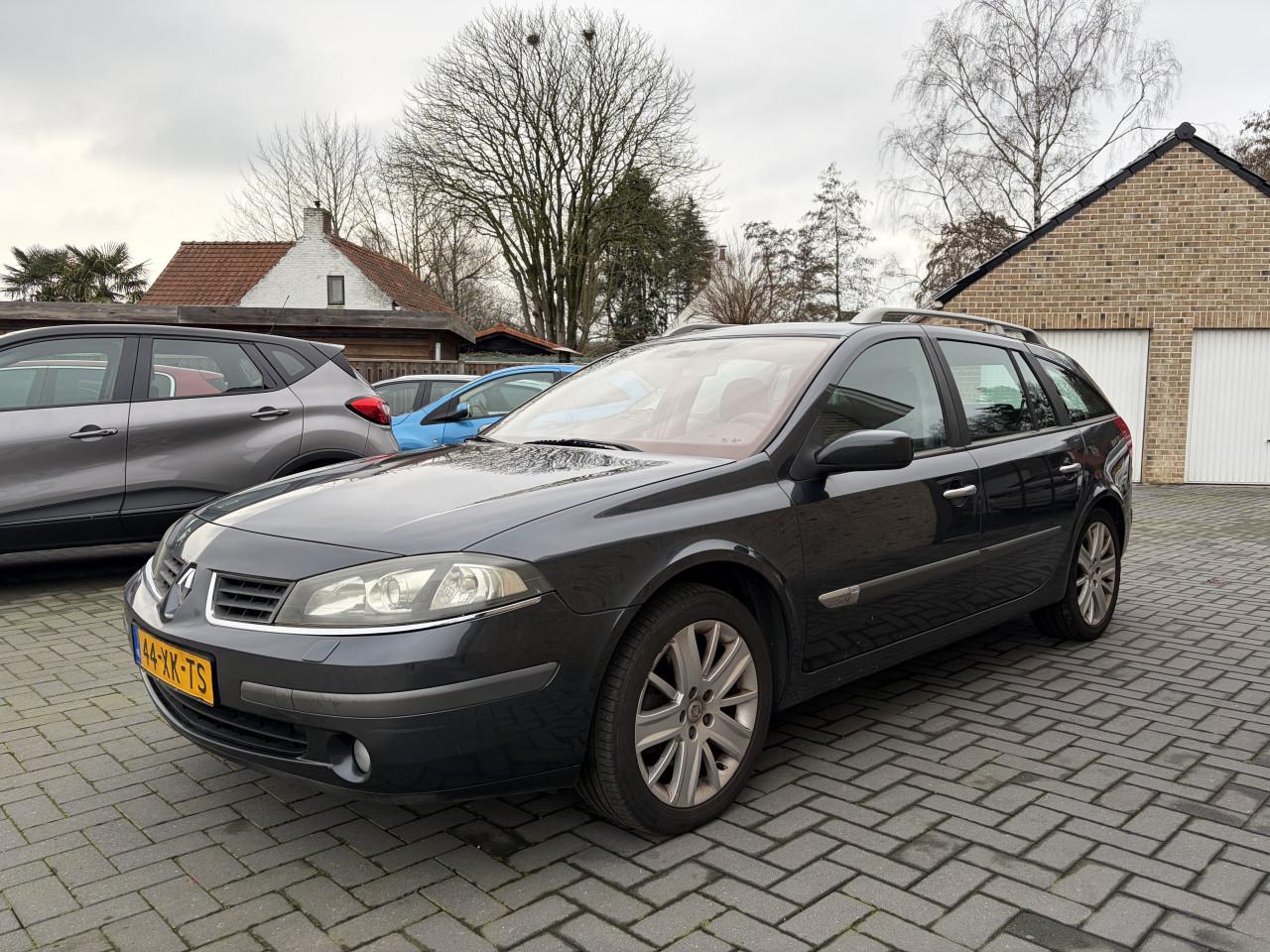 Renault Laguna Grand Tour 2.0-16V Tech Line Airco KEYLESS PANODAK