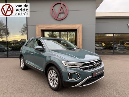 Volkswagen T-roc 1.5 tsi 150pk dsg style | navi | camera | ergo stoel | rij
