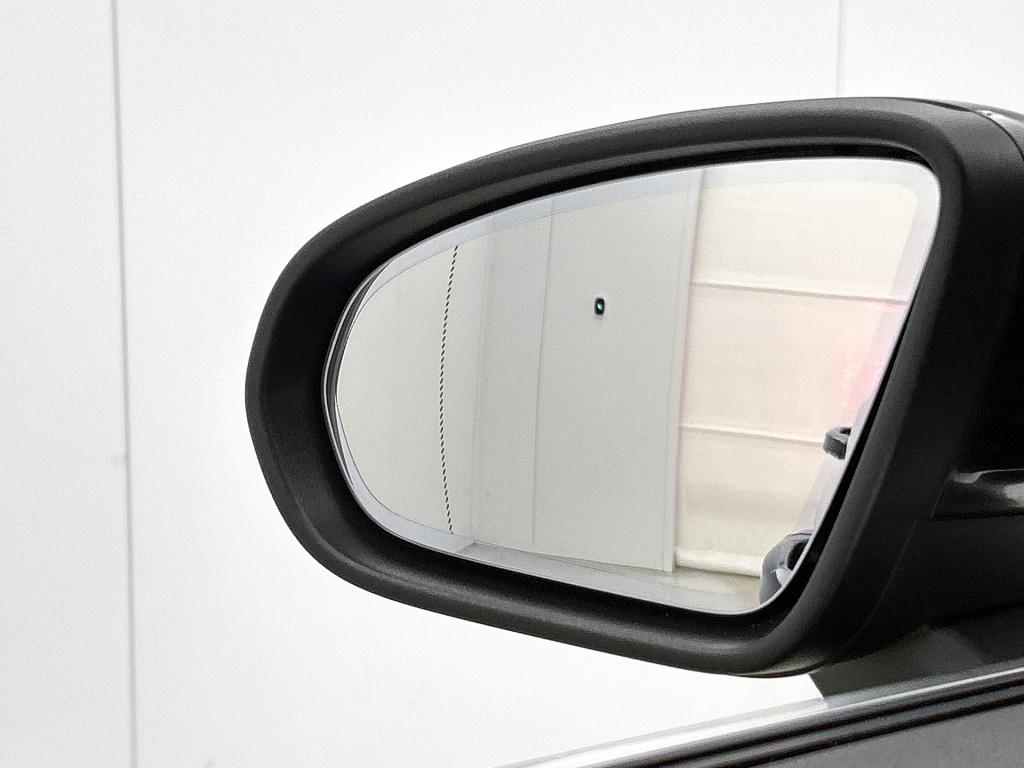 Mercedes-Benz A-Klasse 250 e plug-in hybride business solution luxury | led