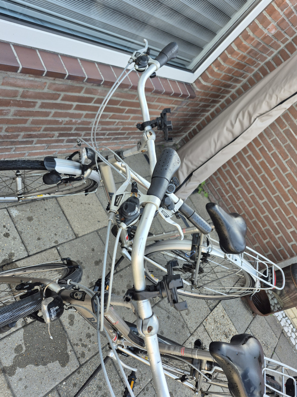 Dames en heren fiets